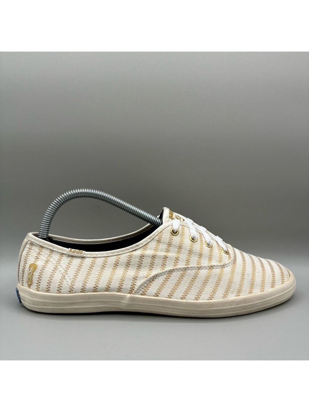 Keds Champion Lace Up Sneakers Women’s 9 Gold Stitch White Shoes WF52159M